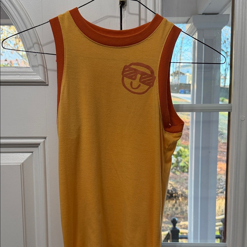 4/$15 3 sets boys pjs (sz m)
